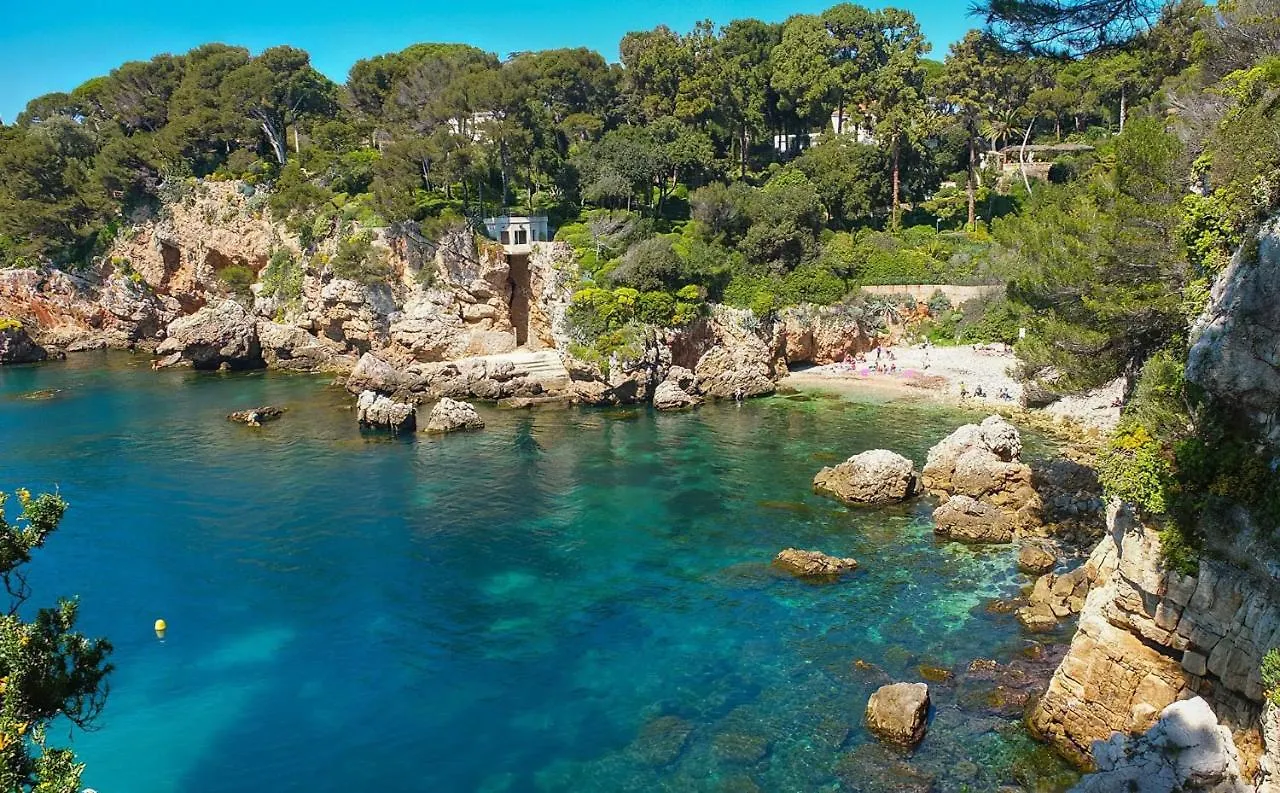 Plein Sud - Moderne Studio Avec Mezzanine- Hyper Centre Antibes - Proche Port France